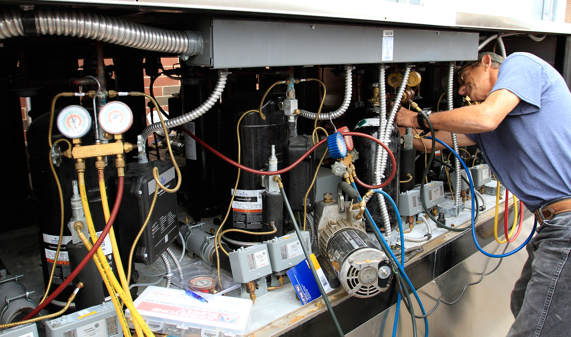 Read more about the article Refrigeration Equipment Commercial Sales and Service