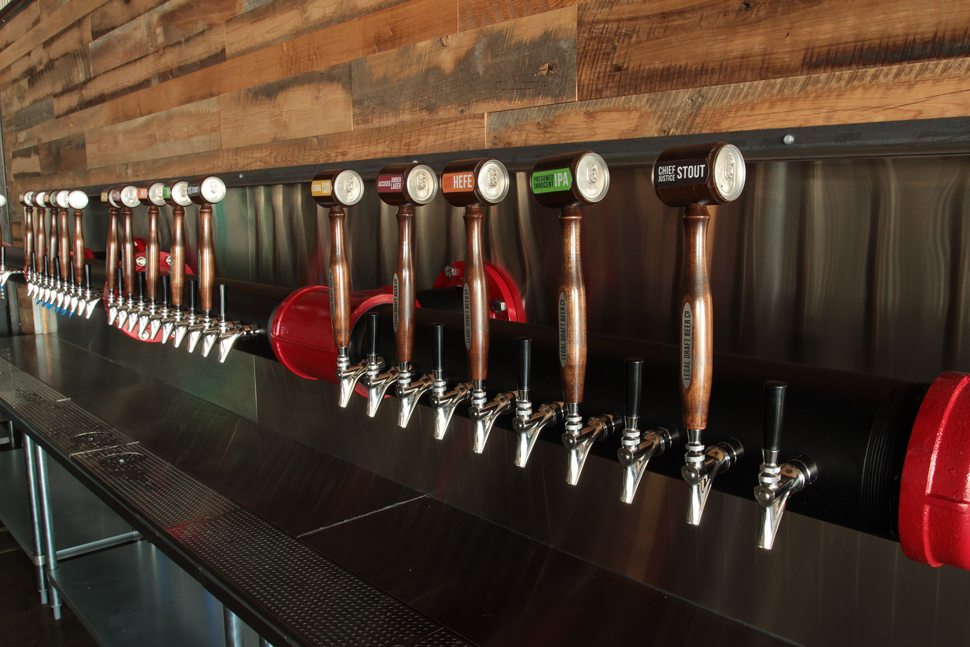 RSI Installs Micro Matic Custom Beer Tower System in Arlington, TX